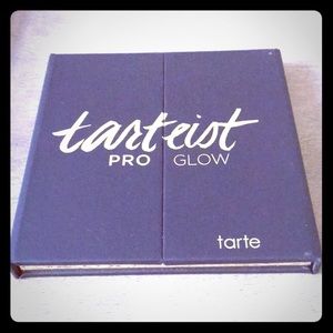 Tartiest PRO Glow Highlight & Contour Palette